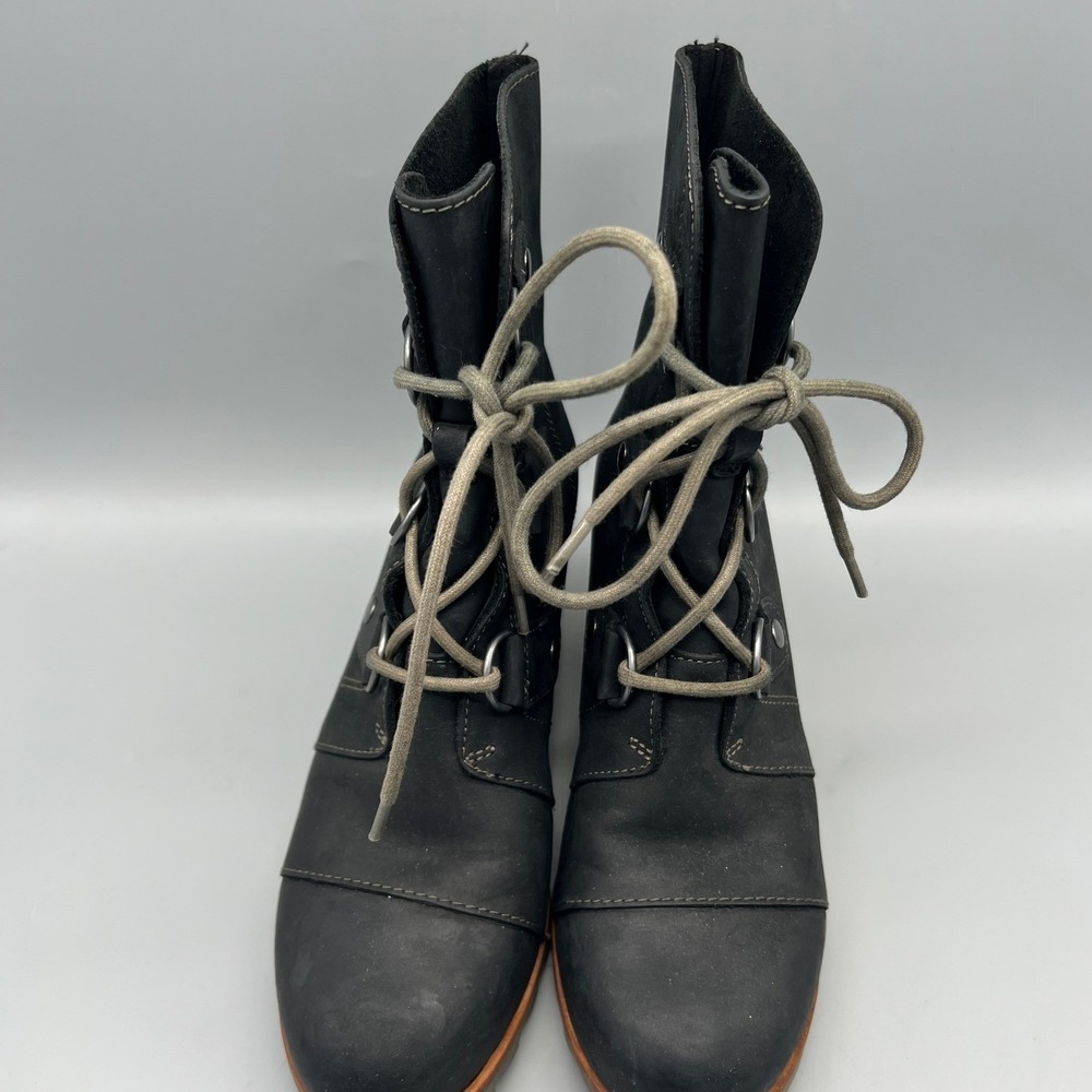 Sorel Black Lace-Up Ankle Boots with Tan Sole - Picture 2 of 9